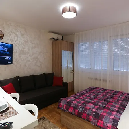 Apartment Promenada 30